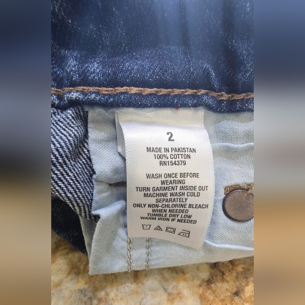 Aero Denim Shorts Sz 2 - Picture 7 of 10